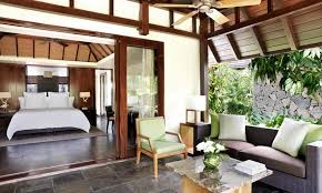 Surrounded by lush greenery and open views of the indian ocean, picture yourself soaking up the tropical sunshine in the private garden of our royal villa. Four Seasons Resort Mauritius At Anahita
