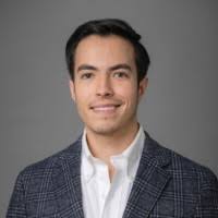 2700+ perfiles de «Madrigal»