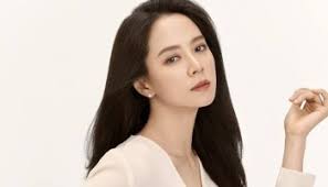 Song ji hyo talks about her resemblance to rapper nucksal. 10 Things To Know About Song Ji Hyo Annyeong Oppa