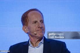 126 Norwegian Cruise Line Holdings Ltd Stock Photos, High-Res Pictures, and  Images