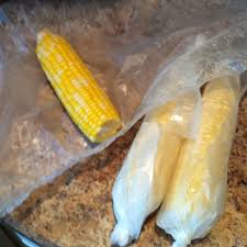 Microwave Corn On The Cob Wrap Each Ear In Waxed Paper Place On Paper Towels In The Microwave Cook On Hi Corn In The Microwave Corn Recipes Cob Corn Recipes