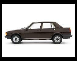 Image result for Giallo 1980 Alfa-Romeo