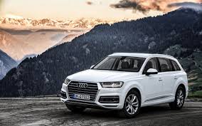 For more images please look around latest wallpaper in our gallery of audi q7 hd pics wallpapers. Wallpaper 2015 Audi Q7 Tdi White Suv Car 2560x1600 Hd Picture Image