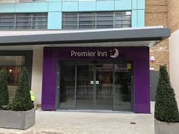 Rooms available at premier inn london wimbledon south. Premier Inn Purple Wimbledon Sw19 1rx Delmond