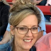 Leslie Sprague's Instagram, Twitter & Facebook