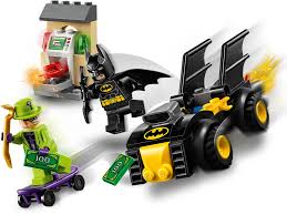 Then you're going to need to get every pesky riddler trophy hiding around gotham—and there are a ton of 'em. Batman Vs Der Raub Des Riddler 76137 Batman Offiziellen Lego Shop De