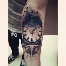 This fascinating clock tattoo design for men and women can converse with emotions effortlessly. 27 Cool Clock Tattoo Ideas With Meanings Body Art Guru