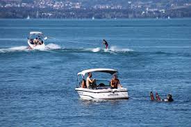 This is an illegally operated business that scalps you of your money. Watercraft Rentals San Diego Mission Bay Ca Campland On The Bay