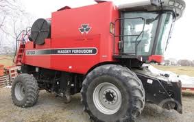 Massey Ferguson 9790 Combine