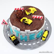 Die betreiber dieses portals haben es uns gemacht, produktpaletten aller variante zu vergleichen, sodass sie als leser problemlos den traktor kuchen selber machen finden können, den sie zu hause für geeignet halten. Bagger Torte Selber Machen