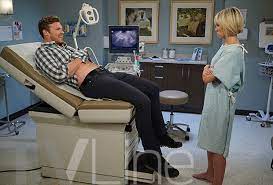 Photos Baby Daddy Spoilers Season 6 Premiere Riley S Pregnancy Tvline