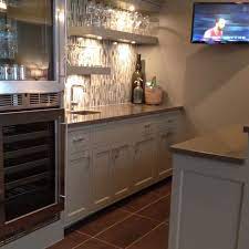 Kitchen basement is a small kitchen that uses for basic food and beverage preparation activities. Pin By Tina Sheldon On Favorite Places Spaces Basement Bar Kitchen Remodel Small Basement Movie Room