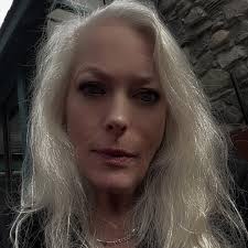 🎥 I Had Some Help music video this friday