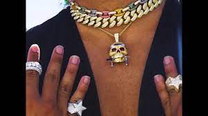After his death at the hands of mayuri kurotsuchi, szayelaporro became a togabito imprisoned in hell. Aporro Jewelry Collection Aporro Youtube
