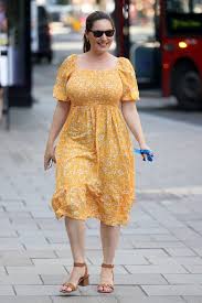 Kelly brook and amanda holden's swearing forces heart radio bosses to delay broadcast Kelly Brook Looks Radiant In A Yellow Summer Dress As She Arrives At Heart Radio In
