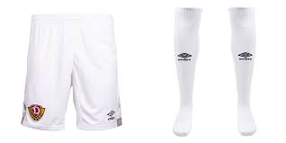 Trikots & sonstige fanartikel des 1. Dynamo Dresden 2021 22 Umbro Third Kit 4 Todo Sobre Camisetas