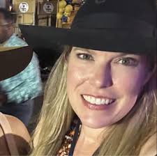 Had the best time exploring Limestone Lake near Waco this weekend! Just two  and a half hours from Houston, quiet, clear, and I felt like I really got a  break! We had