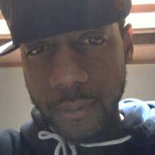 Darnell Kearney's Instagram, Twitter & Facebook