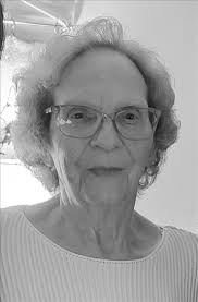 Lily Snider's Instagram, Twitter & Facebook