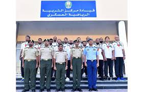 يوفر معهد القوات المسلحة للغات دورات مختلفة لمعظم لغات العالم منها اللغة الإنجليزية. Alfajr News