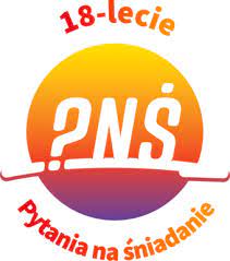 Obdarzony specyficznym poczuciem humoru prezenter ze swoich codziennych kilku minut na antenie tvp info potrafił zrobić doskonałe show. 18 Lecie Pns Plotki Fotki Adres E Mail Kontakt Telefon Kozaczek