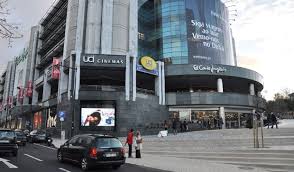 El Corte Ingles Adere A Hora Do Planeta Distribuicao Hoje Instagram stories with paper objects for a licor brand. distribuicao hoje