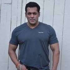 Arbaaz khan, sohail khan, alvira & arpita are salman khan's siblings. Exclusive Fwice Head If Lockdown Extends We Ll Reach Out To Salman Khan For Help As He Always Helps Workers Pinkvilla