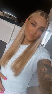 It's been a hot minute since I introduced myself! So here I am 🥰 Hi! I'm  Hayley, a full-time nail artist with a wild imagination, even wilder  hairstyles, and a serious passion