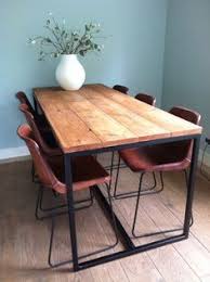 Tisch Aus Bauholz Mit Untergestell Aus Stahl Bauen Mit Holz Holzesstische Stahltisch
