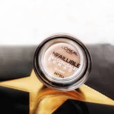Loreal Tr Markasina Ait Infallible Concealer Somon Renginde Bir Turuncusunuda Gordum Ama Benimki En Acik Rengi Light Daha 1 Concealer Loreal Paris Loreal