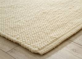 Der teppich hat einen sehr hohen flor und wenn man mit der hand drüber streicht sieht es scheckig aus. Handweb Teppich Weitnau Global Carpet