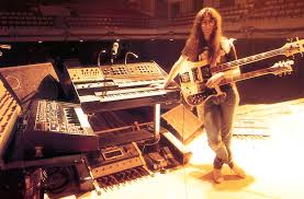 Exit stage left (audio cd) is perhaps my favorite album of all time. Rush Exit Stage Left Concert Video Video Artwork
