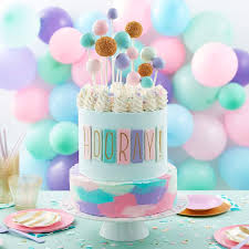 It's almost impossible not to feel happy when you see the fun pop of rainbow confetti! 18 Amazing Birthday Cake Decorating Ideas Wilton