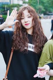 Pin By Morgan Barbay On Other Idols I Stan Curly Asian Hair Long Hair Styles Asian Hair