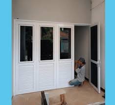 Harga jendela aluminium, harga aluminium per batang 2020, harga sliding door kaca aluminium, harga pintu sliding per meter, magnet pintu aluminium, harga pintu aluminium sliding door, kusen jendela sudut aluminium, harga aluminium merk ykk Inspirasi Pintu Lipat Garasi Aluminium