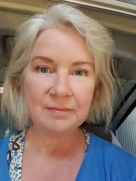 What gift to bring to hosting family in Morocco?