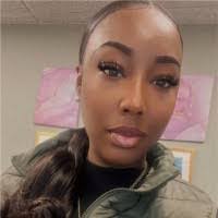 Tracy Suber's Instagram, Twitter & Facebook