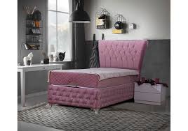 Kendinizi i̇yi hissettirecek baza, başlık ve yatak setlerini web sayfamızda görebilir, dekorbizden üzerinden satın alabilirsiniz. Sweet Tek Kisilik Baza Baslik Set Dekorbizden