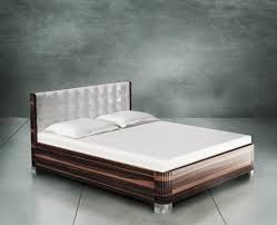 Verbringst du auch wach viel zeit in deinem bett, sorgen weiche polster zum anlehnen für mehr gemütlichkeit. Luna Bett Folio 8 200x200 Mit Leder Kopfteil In Weiss Europ Nussbaum Geolt Luna Design Online Shop