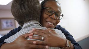 Congratulations to Family Medicine Resident Dr. Barry Bradley for receiving  the 2K Award! 🏆 🏆 🏆 The 2K Award is for 2,000 patient encounters in  outpatient clinics — a major milestone that