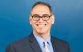 Dr. Danny Román-Gloró