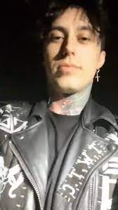 Pin On Ronnie Radke