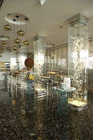 Restaurants In Abu Dhabi Jumeirah At Etihad Towers Restaurants Luxury Restaurant Hotel Interior Design Restaurant Design