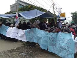 Lowongan kerja pt astra international tbk. Buruh Pt Indomarco Di Deli Serdang Mogok Kerja