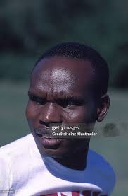 Commonwealth Games, Closeup of Kenya Henry Rono victorious with gold...  News Photo