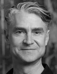 THE MOMENT WORK INSTITUTE