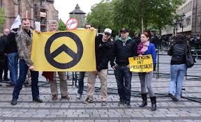 Sie versteht sich als teil der europaweiten identitären bewegung und will mit friedlichem. Pierre Vogel In Nurnberg Schaulaufen Der Extremen Rechten Storungsmelder
