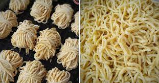 Panaskan kukusan,masukkan adonan ke dalam loyang dan kukus hingga matang Mie Telur Mie Basah Homemade Bikin Sendiri Itu Lebih Enak Dan Lebih Puas Makannya Resep Spesial