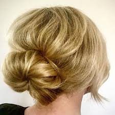 You can recreate this hairstyle or choose side swept bangs, you can also have shorter hair at the front to it is an easy to wear hairstyle and it shows how amazing short cuts can look with curly hair. 25 Diy Short Hairstyles That You Can Do From The Comfort Of Your Home