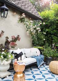 We did not find results for: I Love This Garden Patio With The Moroccan Style Floor Tiles Gold Side Table Soft Furnishings Plants And Design De Patios Ideias De Patio Ideias De Quintais
